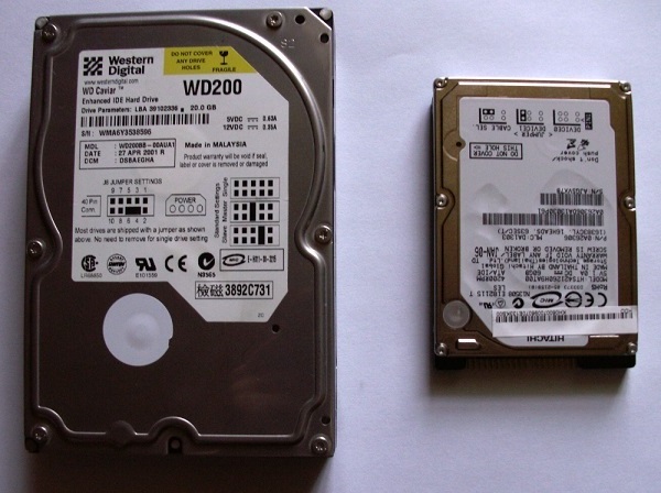 hard disk drives image